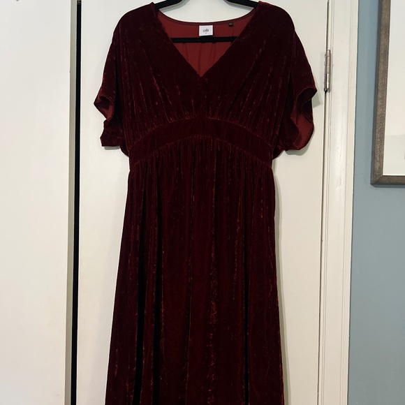 EUC CAbi Crushed Red Velvet Dress size S - Picture 1 of 5